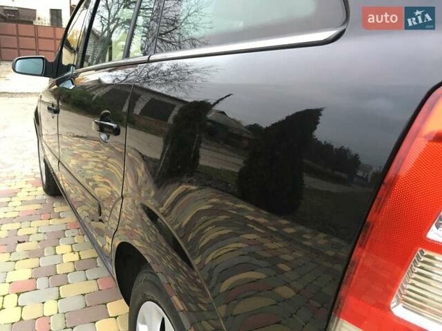 Черный Опель Зафира, объемом двигателя 1.6 л и пробегом 121 тыс. км за 6999 $, фото 10 на Automoto.ua