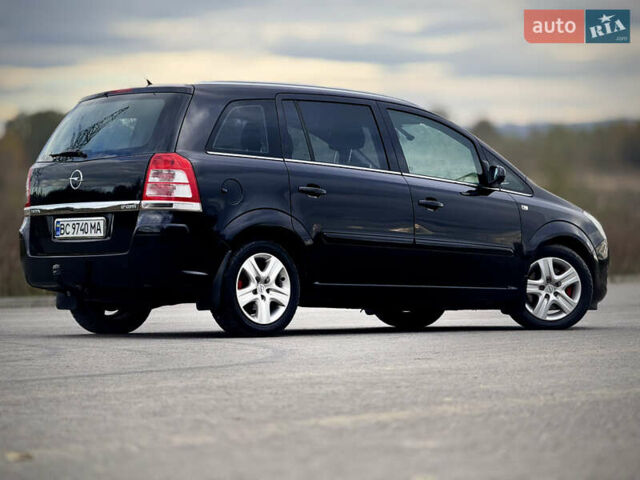 Чорний Опель Зафіра, об'ємом двигуна 1.7 л та пробігом 197 тис. км за 6500 $, фото 27 на Automoto.ua