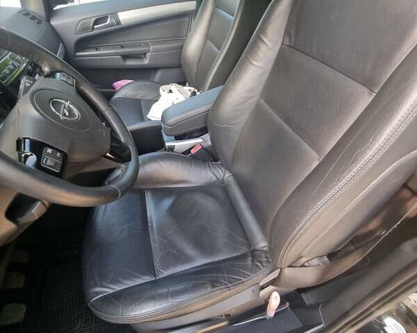 Черный Опель Зафира, объемом двигателя 0 л и пробегом 189 тыс. км за 6600 $, фото 11 на Automoto.ua