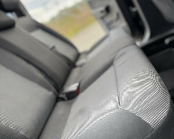 Чорний Опель Зафіра, об'ємом двигуна 1.7 л та пробігом 197 тис. км за 6500 $, фото 60 на Automoto.ua