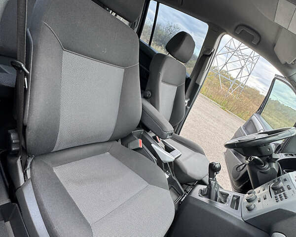 Черный Опель Зафира, объемом двигателя 1.7 л и пробегом 197 тыс. км за 6500 $, фото 57 на Automoto.ua