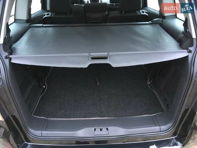 Черный Опель Зафира, объемом двигателя 1.6 л и пробегом 121 тыс. км за 6999 $, фото 47 на Automoto.ua