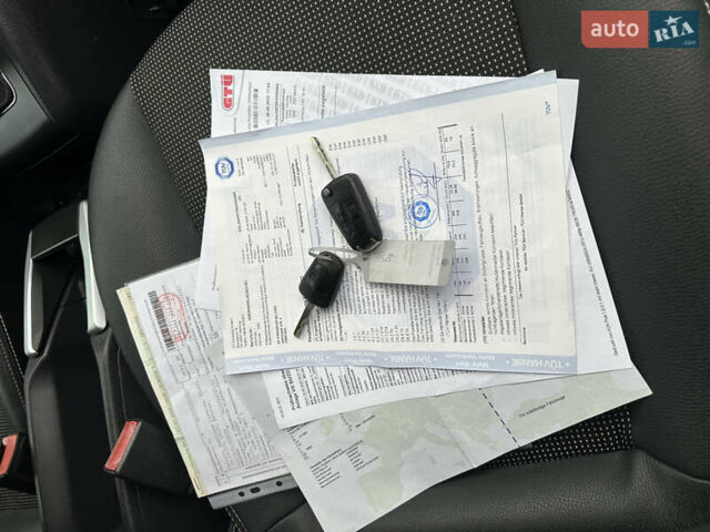 Черный Опель Зафира, объемом двигателя 1.6 л и пробегом 192 тыс. км за 5700 $, фото 9 на Automoto.ua