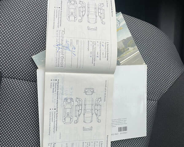 Чорний Опель Зафіра, об'ємом двигуна 1.6 л та пробігом 205 тис. км за 6500 $, фото 31 на Automoto.ua