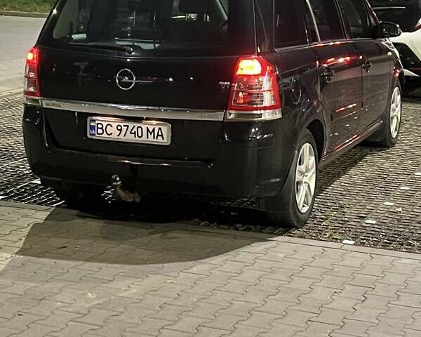Чорний Опель Зафіра, об'ємом двигуна 1.69 л та пробігом 197 тис. км за 6500 $, фото 4 на Automoto.ua