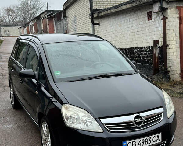 Черный Опель Зафира, объемом двигателя 1.9 л и пробегом 266 тыс. км за 5999 $, фото 4 на Automoto.ua