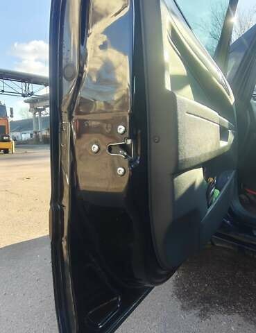 Черный Опель Зафира, объемом двигателя 1.6 л и пробегом 220 тыс. км за 7200 $, фото 37 на Automoto.ua