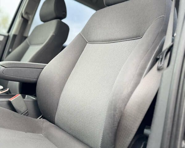 Чорний Опель Зафіра, об'ємом двигуна 1.7 л та пробігом 197 тис. км за 6500 $, фото 50 на Automoto.ua