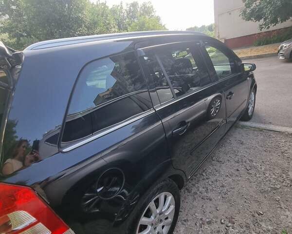 Черный Опель Зафира, объемом двигателя 0 л и пробегом 189 тыс. км за 6600 $, фото 22 на Automoto.ua