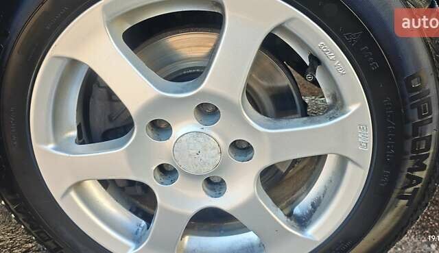 Черный Опель Зафира, объемом двигателя 1.6 л и пробегом 220 тыс. км за 7200 $, фото 9 на Automoto.ua