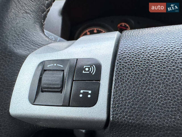 Черный Опель Зафира, объемом двигателя 1.8 л и пробегом 256 тыс. км за 6250 $, фото 66 на Automoto.ua