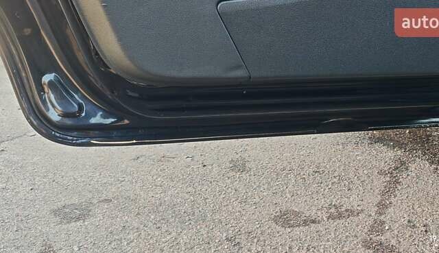 Черный Опель Зафира, объемом двигателя 1.6 л и пробегом 220 тыс. км за 7200 $, фото 2 на Automoto.ua