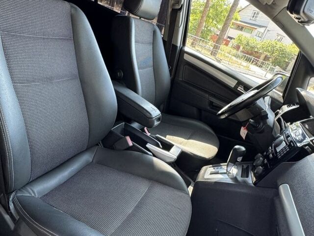 Чорний Опель Зафіра, об'ємом двигуна 1.9 л та пробігом 190 тис. км за 6799 $, фото 23 на Automoto.ua