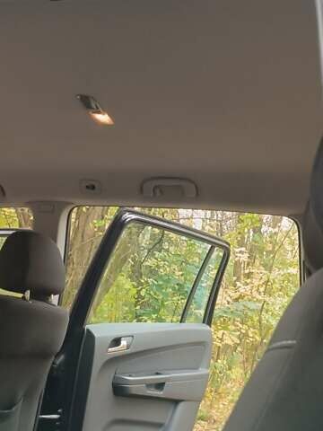 Черный Опель Зафира, объемом двигателя 1.69 л и пробегом 290 тыс. км за 6499 $, фото 20 на Automoto.ua