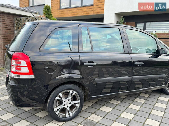 Черный Опель Зафира, объемом двигателя 1.8 л и пробегом 256 тыс. км за 6250 $, фото 21 на Automoto.ua