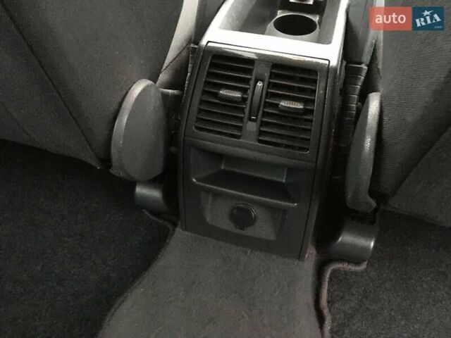 Черный Опель Зафира, объемом двигателя 1.6 л и пробегом 121 тыс. км за 6999 $, фото 44 на Automoto.ua