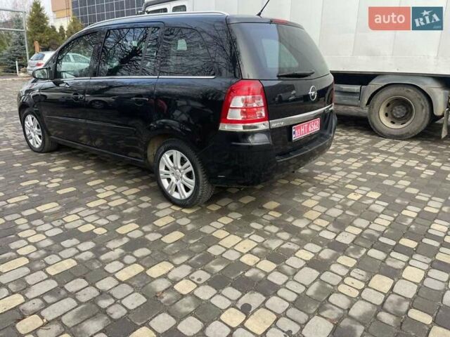 Черный Опель Зафира, объемом двигателя 1.6 л и пробегом 205 тыс. км за 6900 $, фото 1 на Automoto.ua