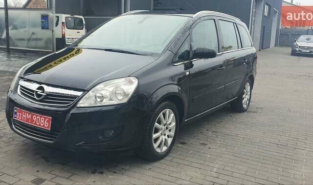 Черный Опель Зафира, объемом двигателя 1.6 л и пробегом 260 тыс. км за 6200 $, фото 4 на Automoto.ua