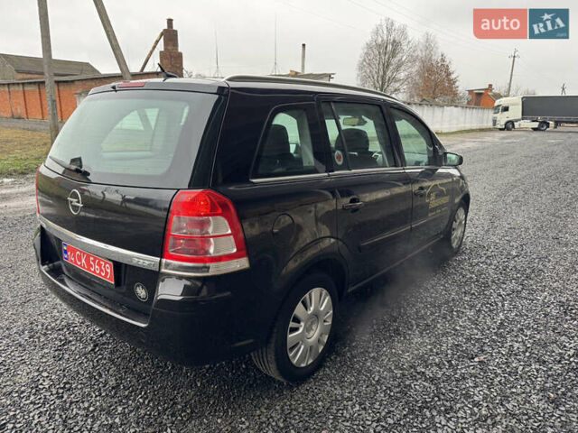 Черный Опель Зафира, объемом двигателя 1.6 л и пробегом 198 тыс. км за 6300 $, фото 11 на Automoto.ua