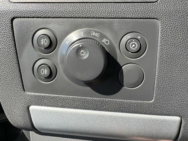 Чорний Опель Зафіра, об'ємом двигуна 1.9 л та пробігом 190 тис. км за 6799 $, фото 5 на Automoto.ua