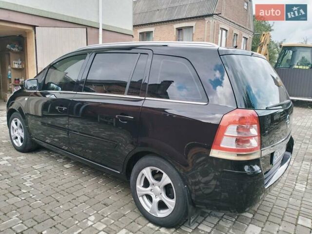 Черный Опель Зафира, объемом двигателя 1.8 л и пробегом 171 тыс. км за 5800 $, фото 9 на Automoto.ua