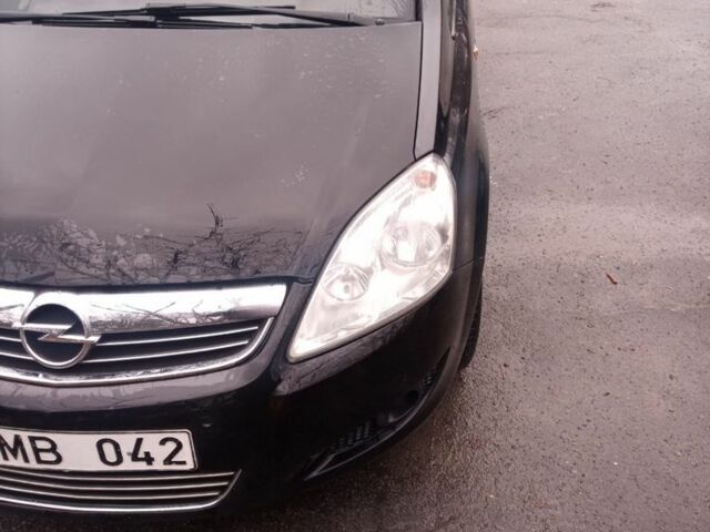 Черный Опель Зафира, объемом двигателя 1.7 л и пробегом 1 тыс. км за 3000 $, фото 2 на Automoto.ua