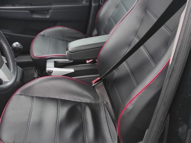 Чорний Опель Зафіра, об'ємом двигуна 1.7 л та пробігом 231 тис. км за 5800 $, фото 6 на Automoto.ua