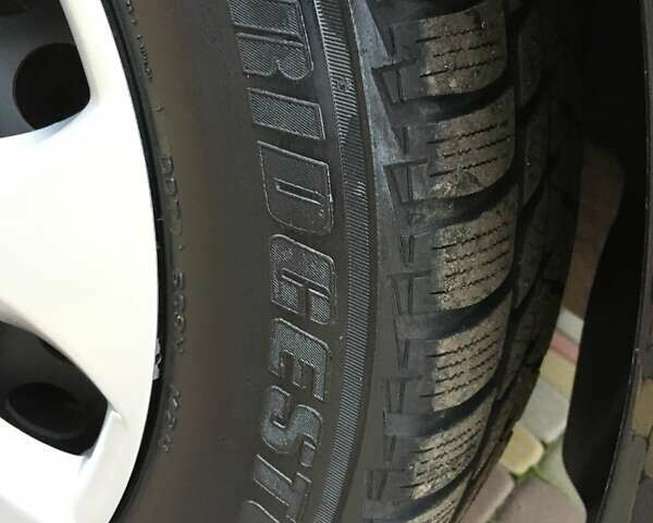 Черный Опель Зафира, объемом двигателя 1.6 л и пробегом 121 тыс. км за 6999 $, фото 20 на Automoto.ua