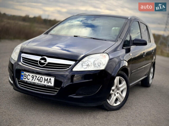 Чорний Опель Зафіра, об'ємом двигуна 1.7 л та пробігом 197 тис. км за 6500 $, фото 13 на Automoto.ua