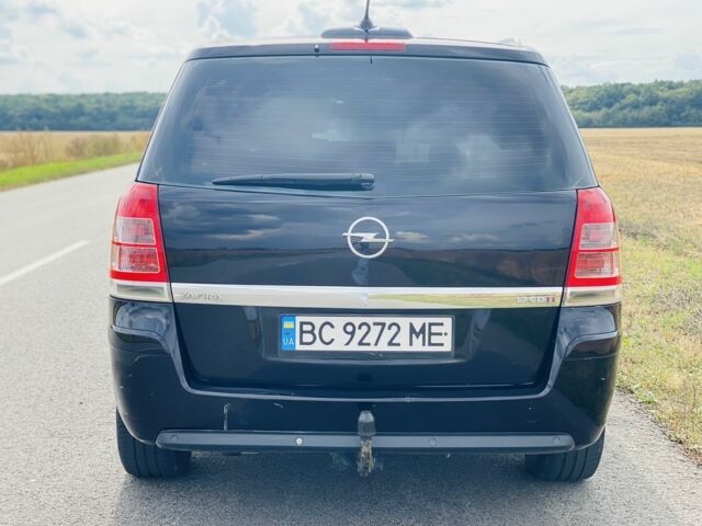 Черный Опель Зафира, объемом двигателя 1.7 л и пробегом 311 тыс. км за 6900 $, фото 6 на Automoto.ua