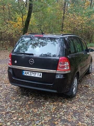 Черный Опель Зафира, объемом двигателя 1.69 л и пробегом 290 тыс. км за 6499 $, фото 8 на Automoto.ua