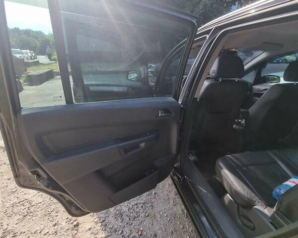 Черный Опель Зафира, объемом двигателя 0 л и пробегом 189 тыс. км за 6600 $, фото 15 на Automoto.ua