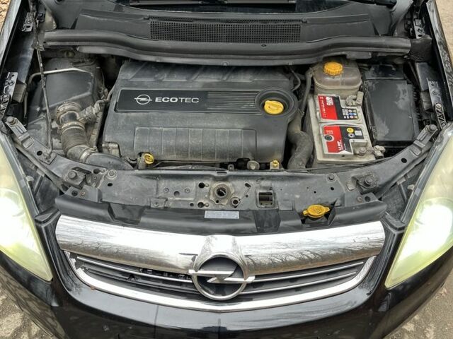 Чорний Опель Зафіра, об'ємом двигуна 1.9 л та пробігом 313 тис. км за 6500 $, фото 15 на Automoto.ua