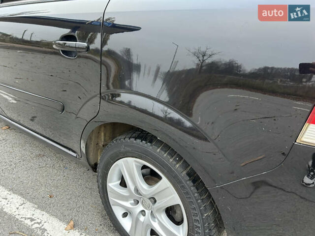 Черный Опель Зафира, объемом двигателя 1.91 л и пробегом 278 тыс. км за 6400 $, фото 10 на Automoto.ua