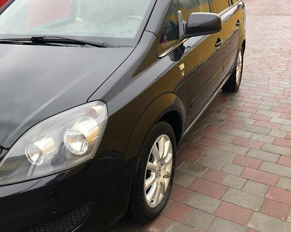 Опель Зафира 2010 в Збараже на Automoto.ua Черный Опель Зафира, объемом двигателя 1.6 л и пробегом 245 тыс. км за 6500 $, фото 17 на Automoto.ua