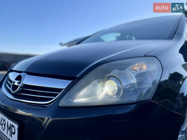 Опель Зафира 2010 в Трускавце на Automoto.ua Черный Опель Зафира, объемом двигателя 1.7 л и пробегом 312 тыс. км за 6499 $, фото 2 на Automoto.ua