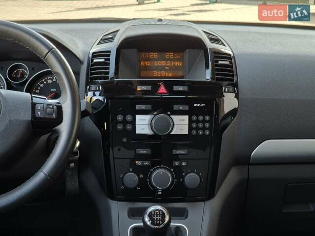 Черный Опель Зафира, объемом двигателя 2.2 л и пробегом 165 тыс. км за 8699 $, фото 34 на Automoto.ua