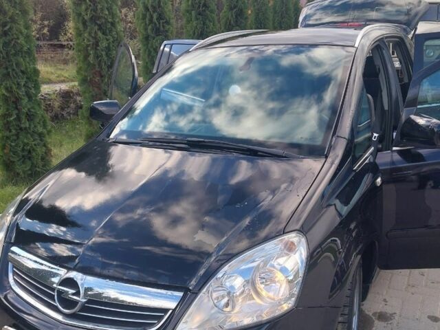 Черный Опель Зафира, объемом двигателя 1.7 л и пробегом 305 тыс. км за 7000 $, фото 8 на Automoto.ua