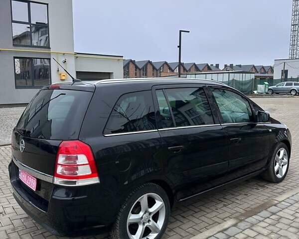 Чорний Опель Зафіра, об'ємом двигуна 1.8 л та пробігом 220 тис. км за 7000 $, фото 5 на Automoto.ua