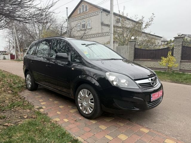 Черный Опель Зафира, объемом двигателя 1.6 л и пробегом 201 тыс. км за 7100 $, фото 7 на Automoto.ua