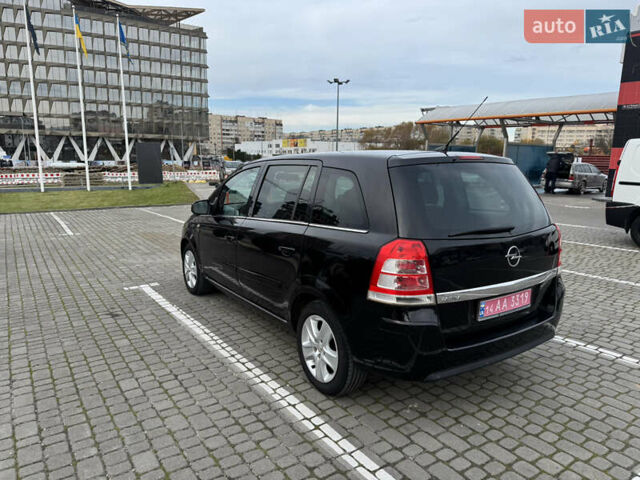 Черный Опель Зафира, объемом двигателя 2.2 л и пробегом 260 тыс. км за 6900 $, фото 6 на Automoto.ua