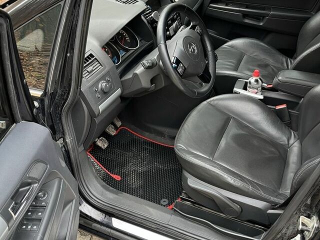 Чорний Опель Зафіра, об'ємом двигуна 1.9 л та пробігом 313 тис. км за 6500 $, фото 12 на Automoto.ua