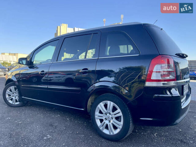 Опель Зафира 2010 в Трускавце на Automoto.ua Черный Опель Зафира, объемом двигателя 1.7 л и пробегом 312 тыс. км за 6499 $, фото 10 на Automoto.ua