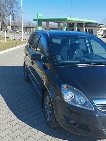 Чорний Опель Зафіра, об'ємом двигуна 1.7 л та пробігом 220 тис. км за 7200 $, фото 12 на Automoto.ua