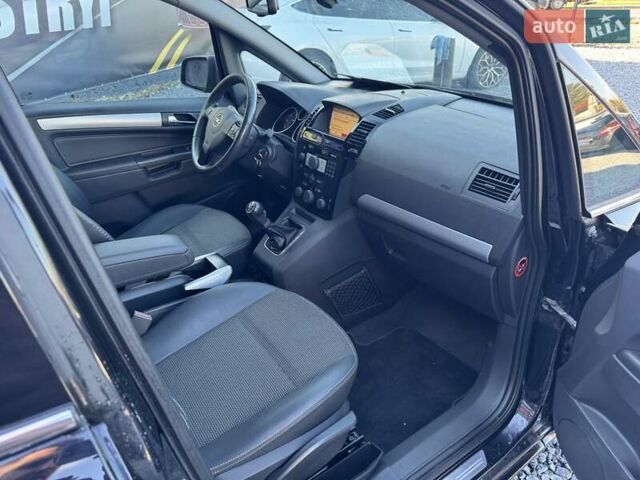 Опель Зафира 2010 в Стрые на Automoto.ua Черный Опель Зафира, объемом двигателя 1.7 л и пробегом 208 тыс. км за 7700 $, фото 10 на Automoto.ua