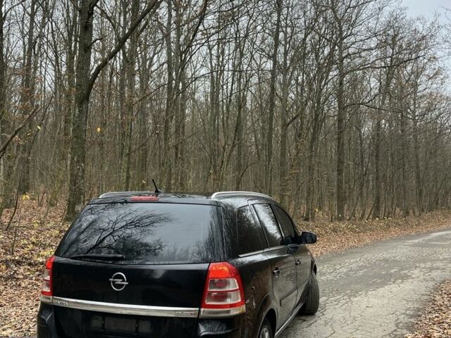 Чорний Опель Зафіра, об'ємом двигуна 1.9 л та пробігом 313 тис. км за 6500 $, фото 3 на Automoto.ua