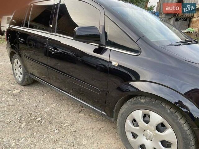 Черный Опель Зафира, объемом двигателя 1.69 л и пробегом 257 тыс. км за 6500 $, фото 20 на Automoto.ua