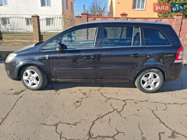 Черный Опель Зафира, объемом двигателя 1.7 л и пробегом 220 тыс. км за 6500 $, фото 1 на Automoto.ua