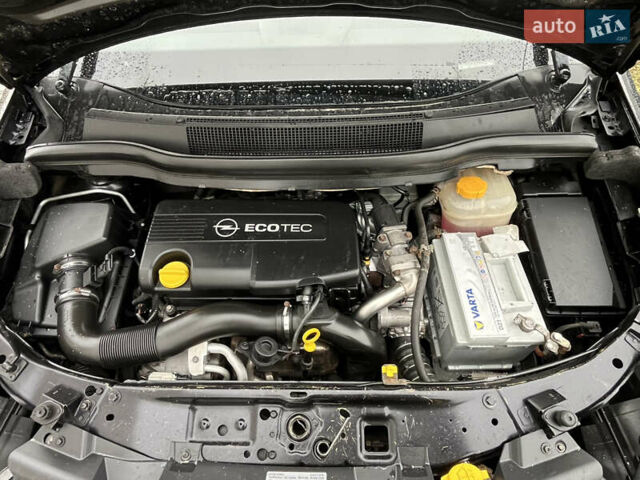 Черный Опель Зафира, объемом двигателя 1.7 л и пробегом 215 тыс. км за 6999 $, фото 17 на Automoto.ua