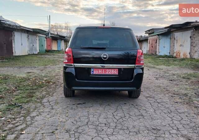 Черный Опель Зафира, объемом двигателя 1.6 л и пробегом 225 тыс. км за 6700 $, фото 5 на Automoto.ua